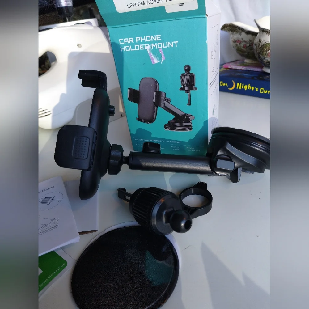Universal Black Car Phone Holder Mount